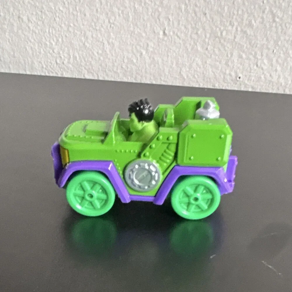 Jazzwares Hulk Action Figure Vehicle Toy Car - Green & Purple Plastic 2025